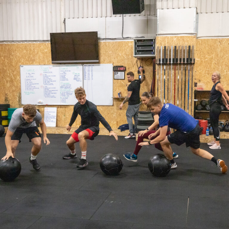 Read more about the article CrossFit: trenn, mille eest on tuleviku-sina tänulik